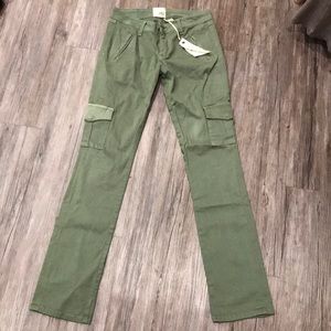 Dylan George - Anja cargo straight Jean.